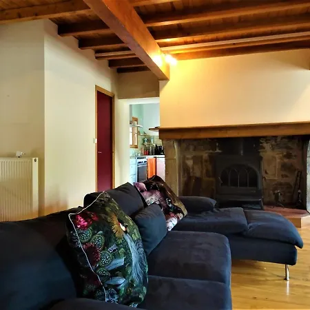 Au Coeur De - Magnifique En Pierres Pour 7 Personnes - Piscine Privee - Poele - Vue Imprenable Sur Le Village - Jardin - Garage Villa *